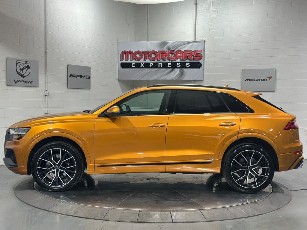 2022 Audi SQ8