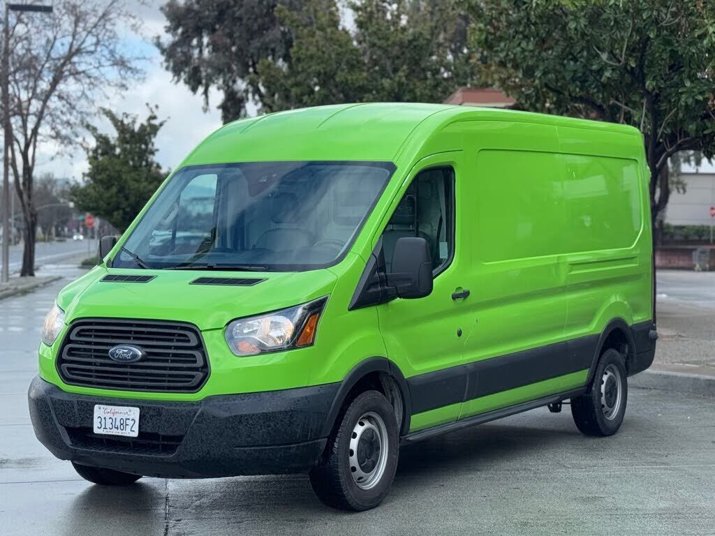 2018 FORD Transit