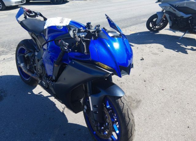 2022 YAMAHA YZF