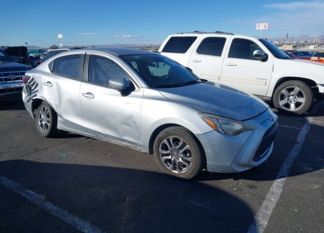 2019 TOYOTA Yaris
