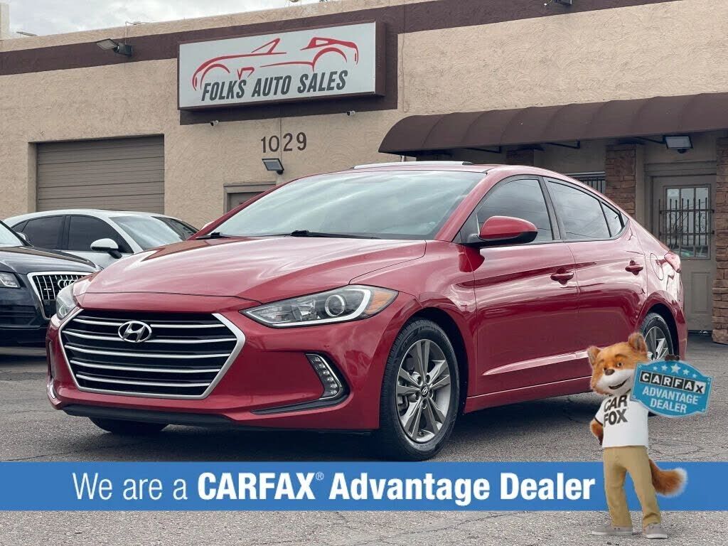2017 HYUNDAI Elantra