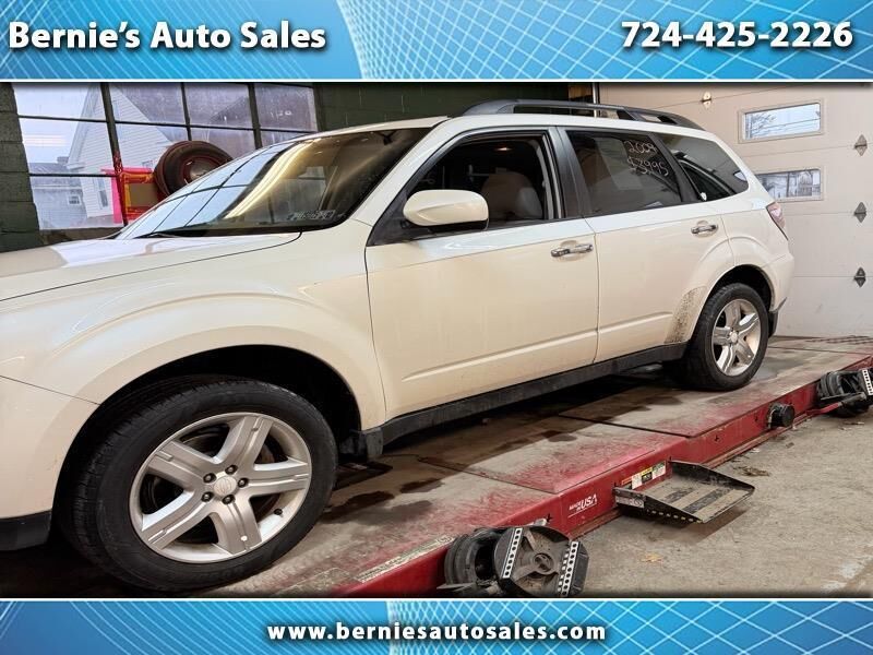 2010 SUBARU Forester