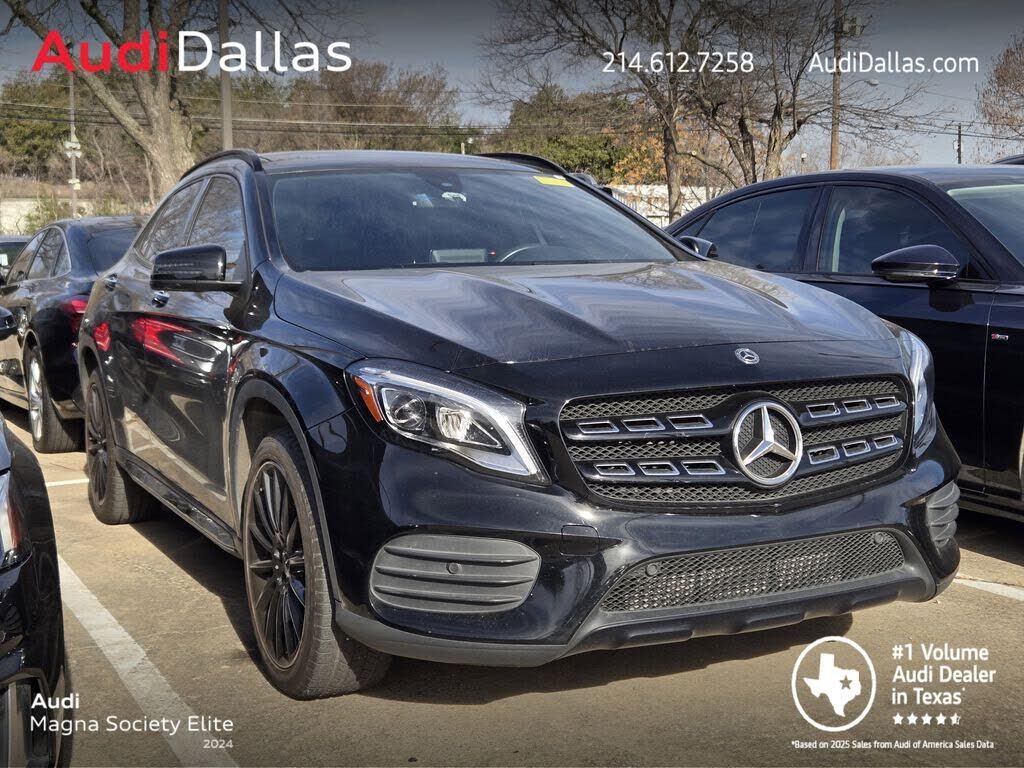 2019 MERCEDES-BENZ GLA-Class