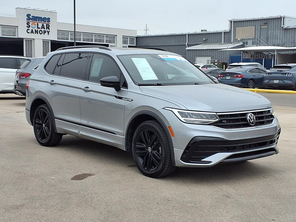 2022 VOLKSWAGEN Tiguan