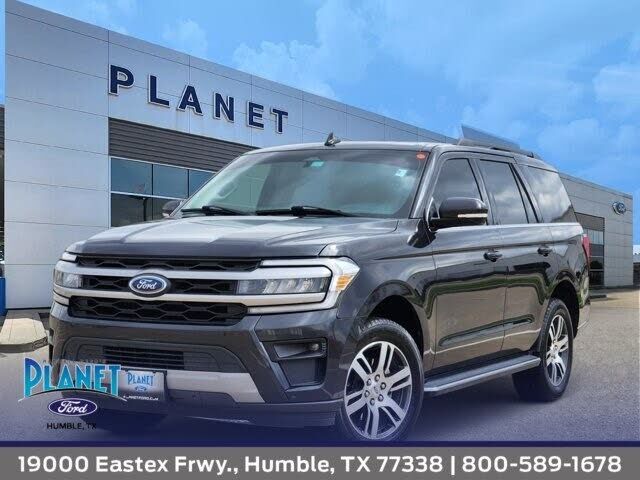 2022 FORD Expedition