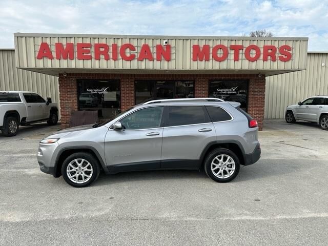 2018 JEEP Cherokee