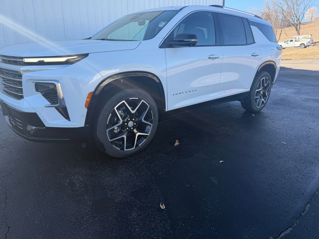 2026 CHEVROLET Traverse
