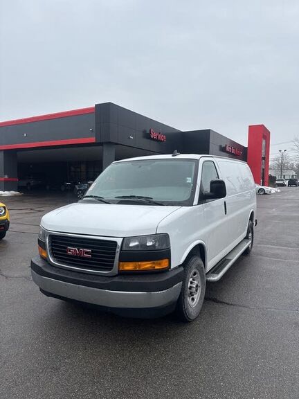 2024 GMC Savana