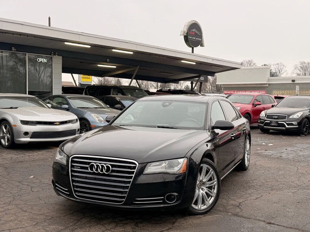 2013 AUDI A8