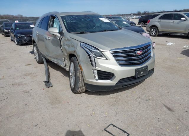 2017 Cadillac XT5