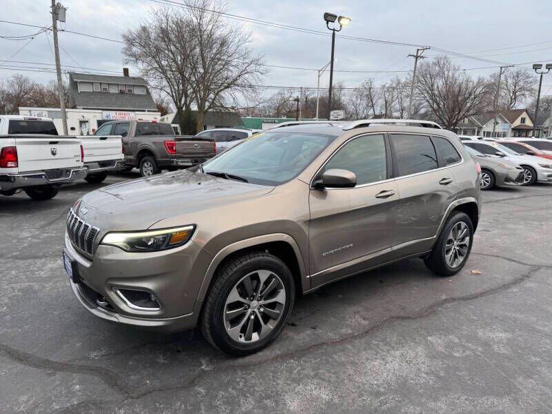 2019 JEEP Cherokee