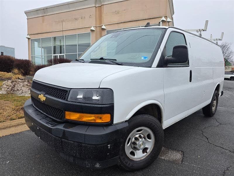 2020 CHEVROLET Express