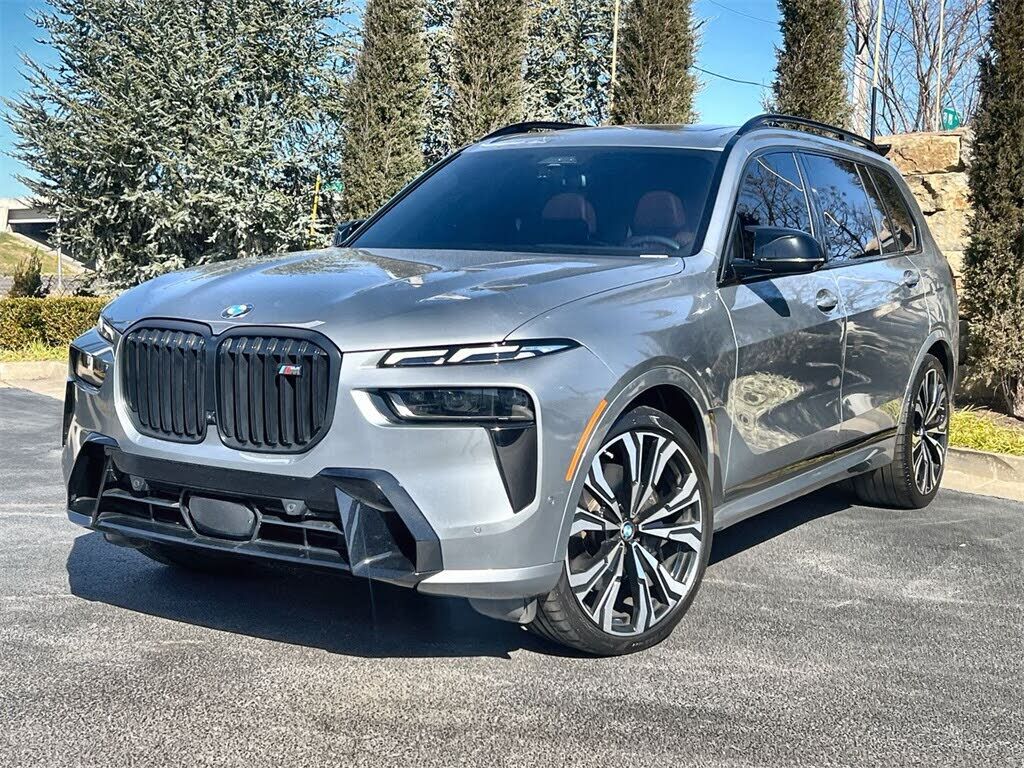 2023 BMW X7