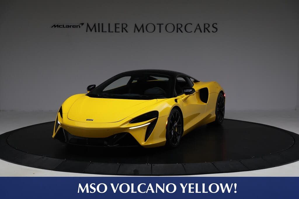 2024 MCLAREN ARTURA