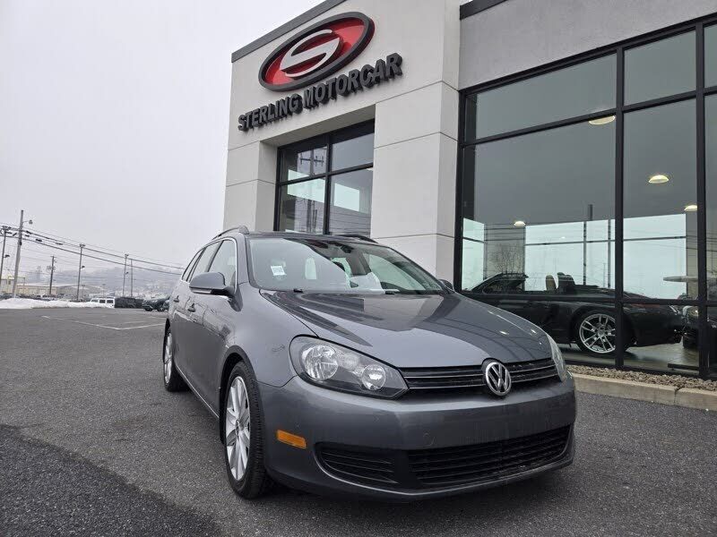 2012 VOLKSWAGEN Jetta SportWagen