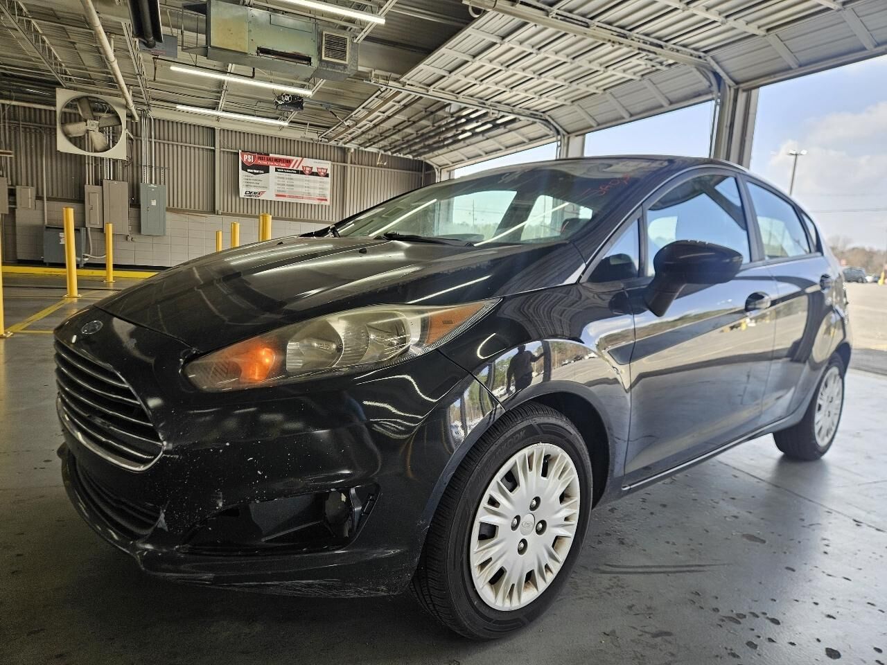 2015 FORD Fiesta
