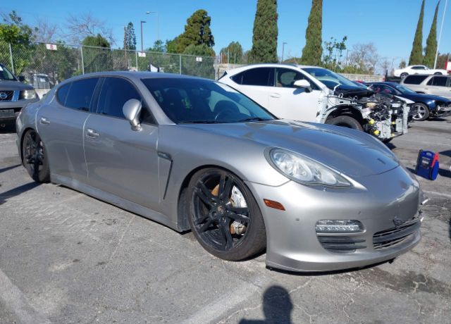 2012 PORSCHE Panamera