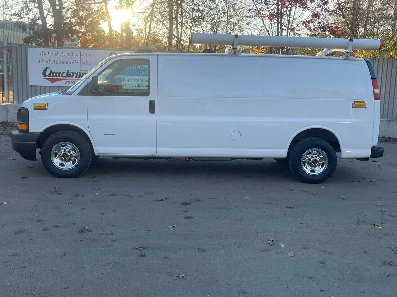 2011 GMC Savana
