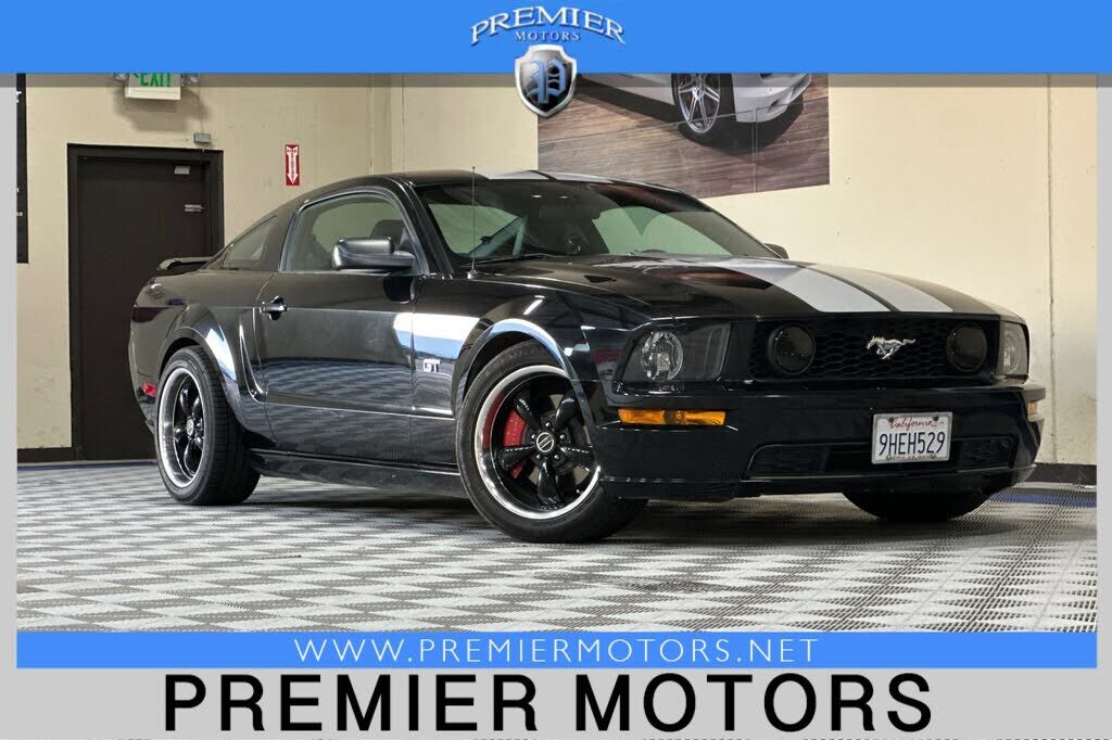 2008 FORD Mustang