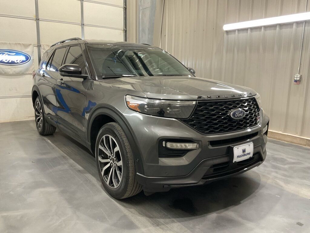 2020 FORD Explorer