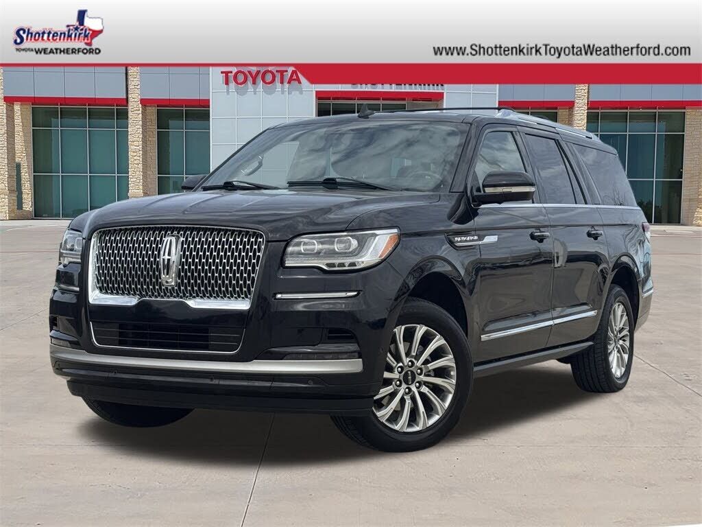 2024 LINCOLN Navigator L