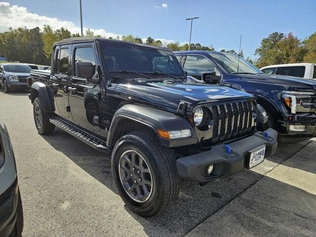 2020 JEEP Gladiator
