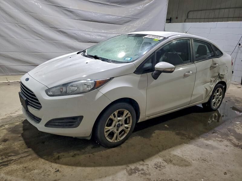2015 FORD Fiesta