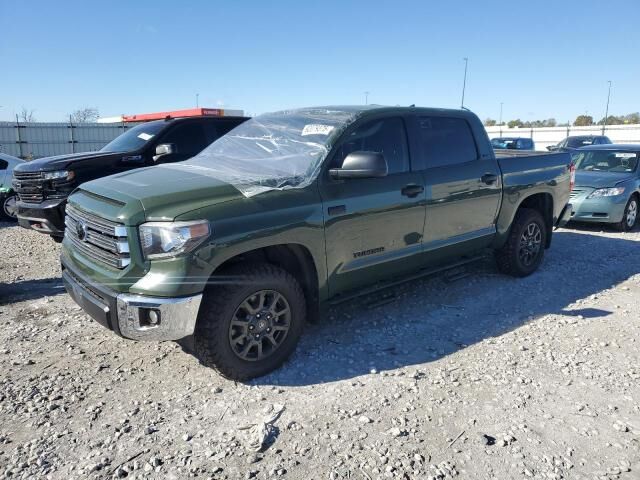 2021 TOYOTA Tundra