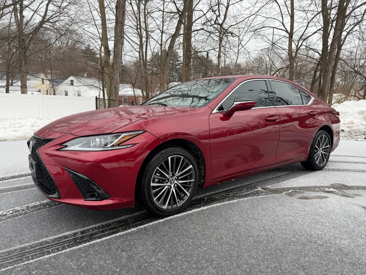 2024 LEXUS ES