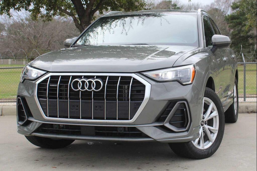 2022 AUDI Q3