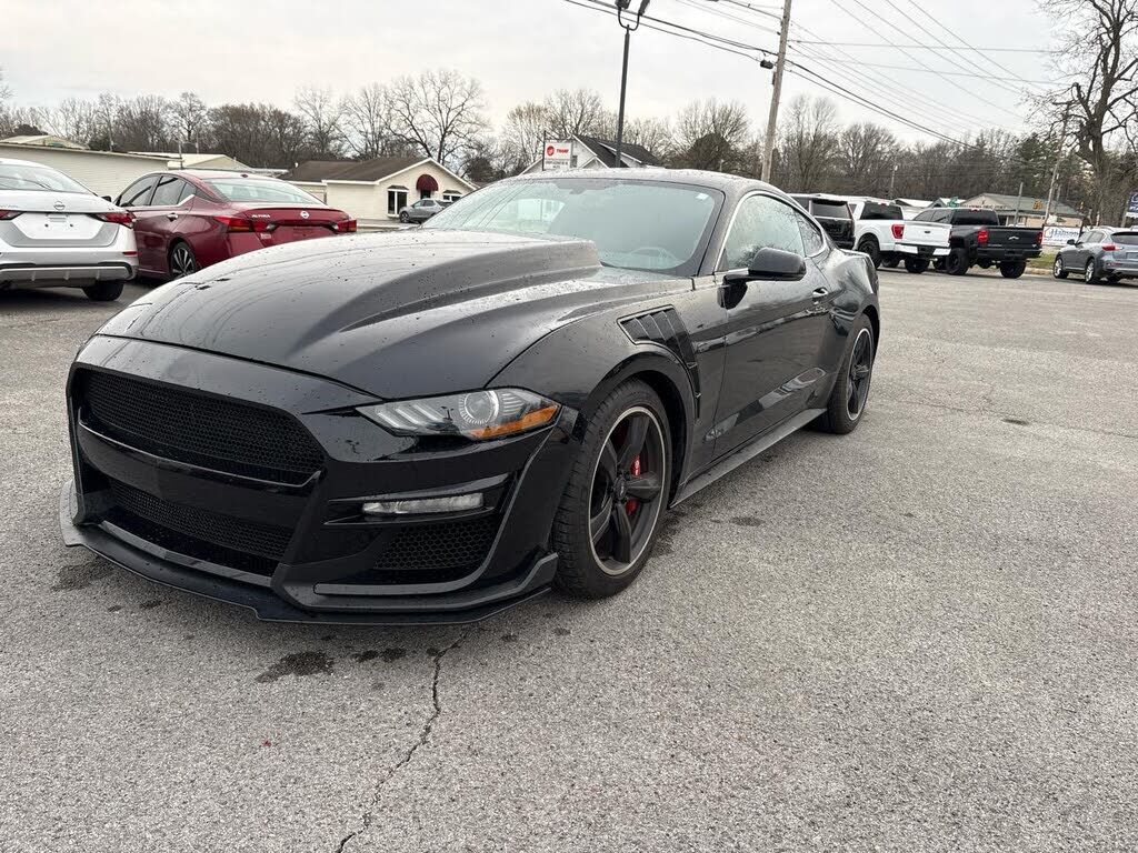 2019 FORD Mustang