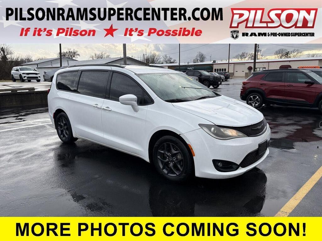2018 CHRYSLER Pacifica