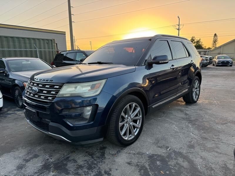 2016 FORD Explorer