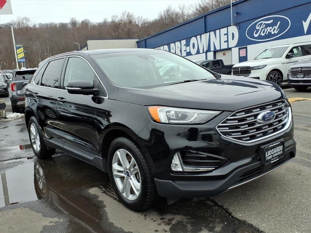 2020 FORD Edge