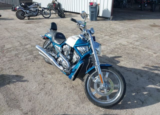 2005 HARLEY DAVIDSON CVO V-Rod