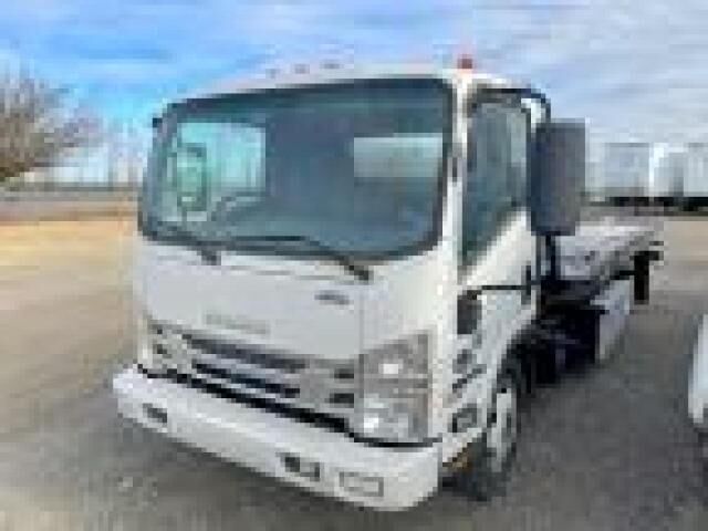 2020 ISUZU NRR