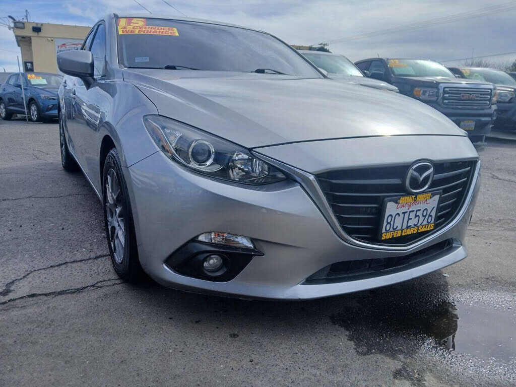 2015 MAZDA Mazda3