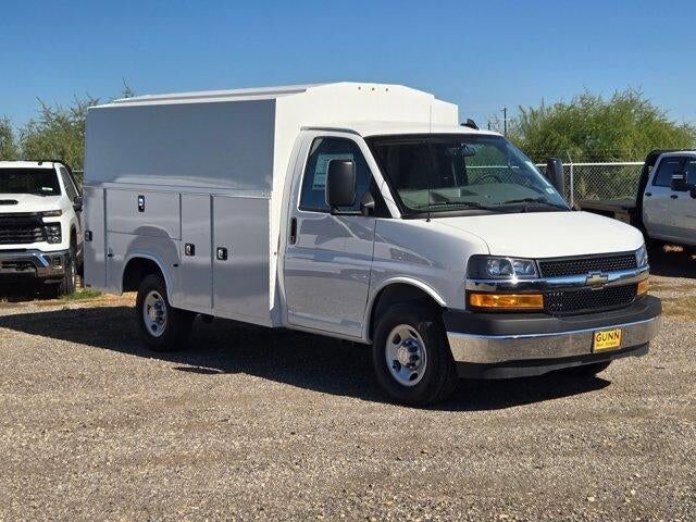 2025 CHEVROLET Express