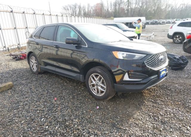 2023 FORD Edge