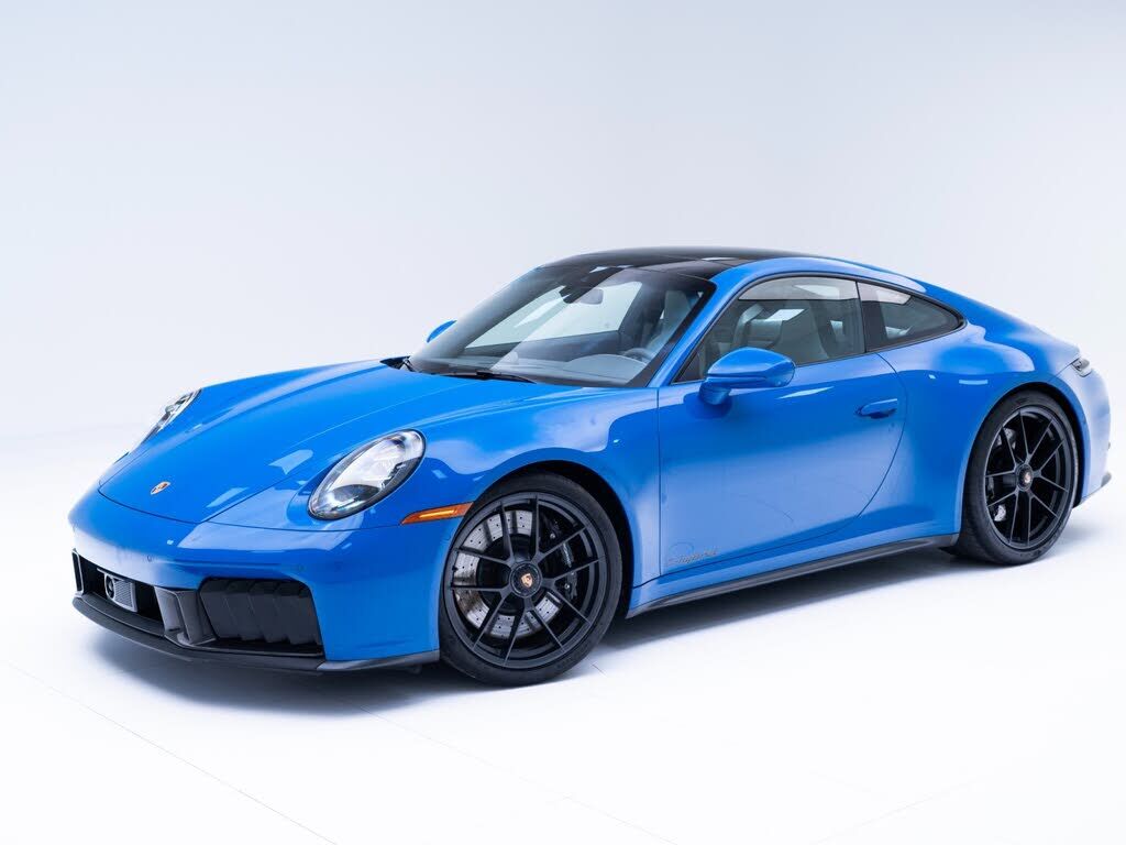 2025 PORSCHE 911