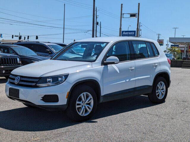 2014 VOLKSWAGEN Tiguan