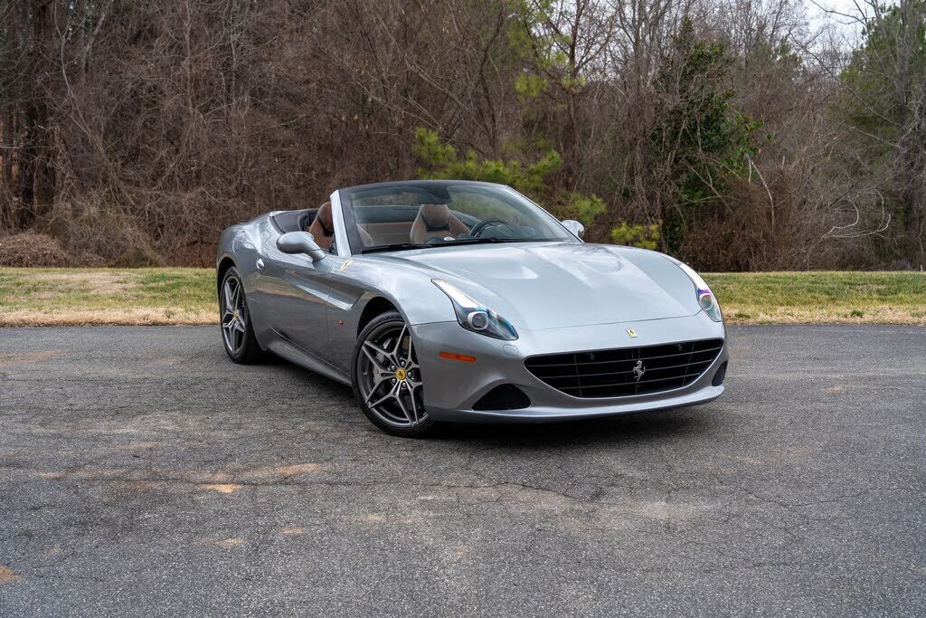 2017 FERRARI California T
