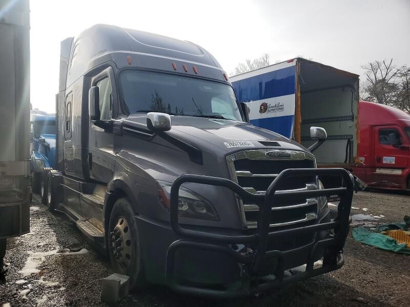 2020 FREIGHTLINER New Cascadia 126" Sleepercab