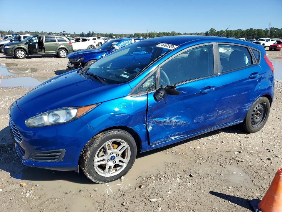 2018 FORD Fiesta