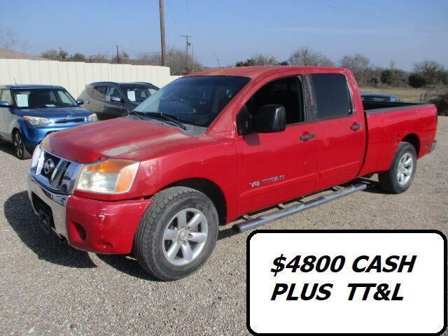 Nissan Titan