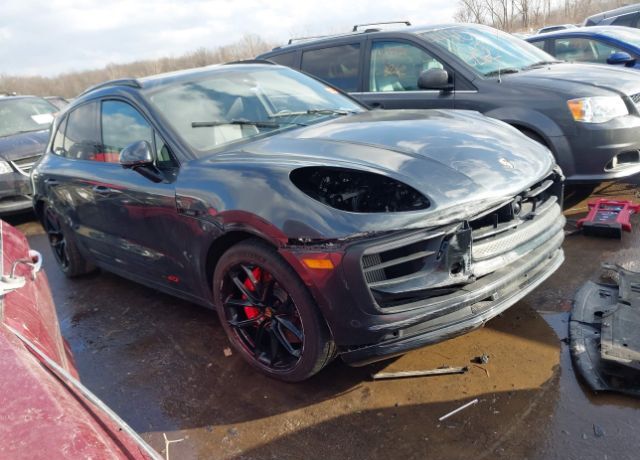 2024 PORSCHE Macan