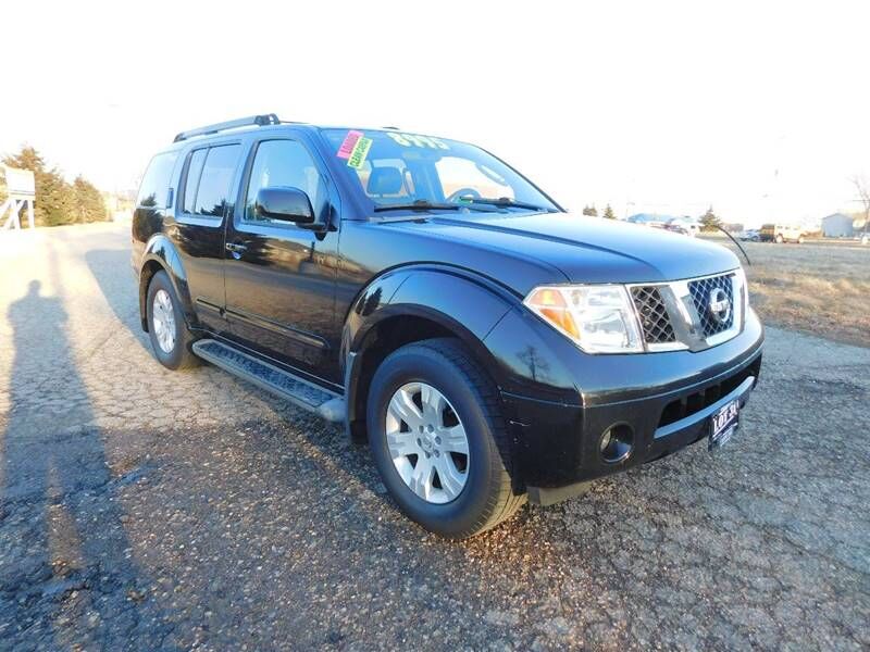 2005 NISSAN Pathfinder