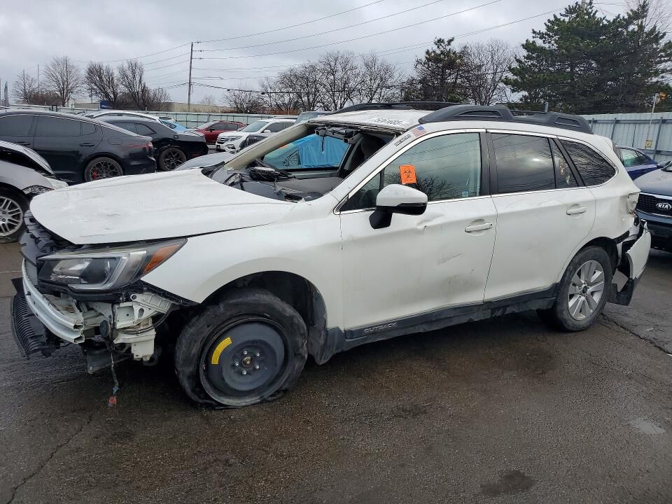 2018 SUBARU Outback