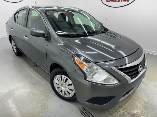 2019 NISSAN Versa