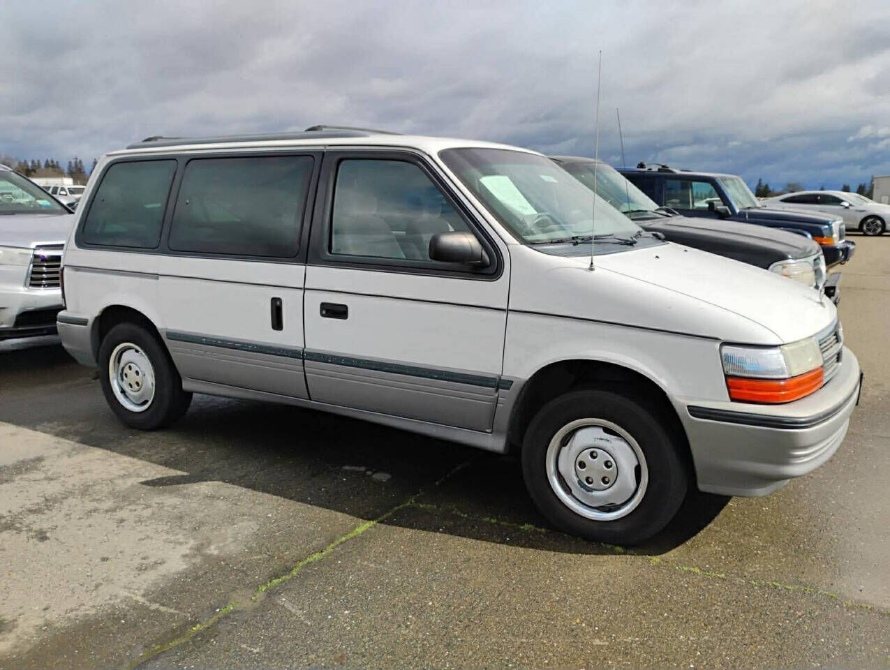 Dodge Caravan